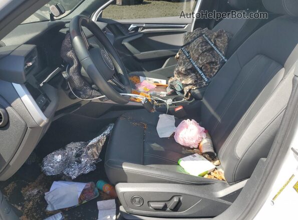 WAUAUDGY3RA034174 2024 AUDI OTHER White Front interior view