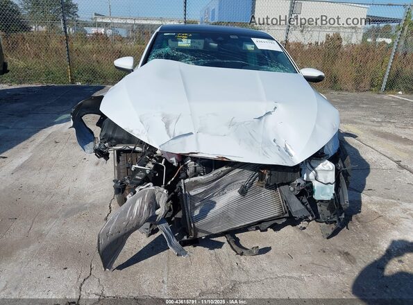 WAUAUDGY8PA084260 2023 AUDI OTHER Белый Вид спереди