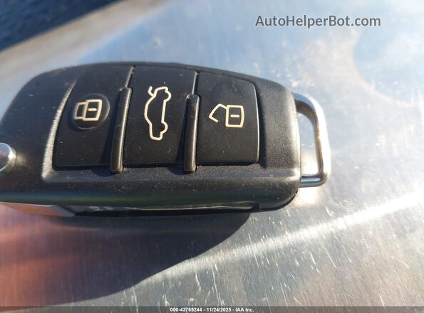WAUB1GFF3G1048927 2016 AUDI S3 Silver წინა პანელის ხედი