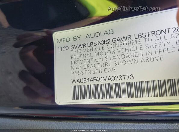 WAUB4AF40MA023773 2021 AUDI S4 Black Engine compartment view
