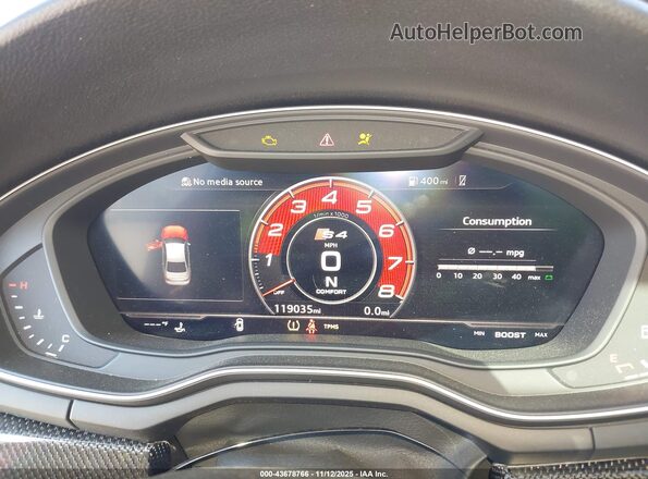 WAUB4AF42JA101871 2018 AUDI S4 Red Հետևի նստատեղերի տեսք