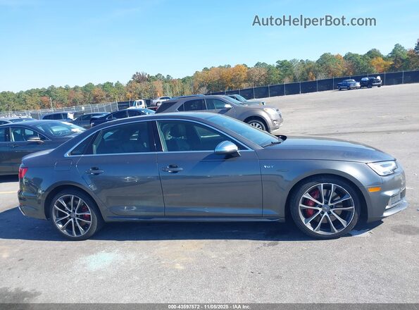 WAUB4AF46JA003880 2018 AUDI S4 Gray Vista interior trasera