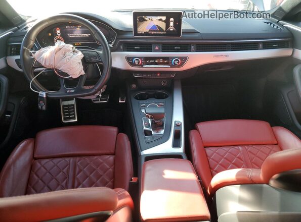WAUB4CF52JA046536 2018 AUDI S5 Gray 