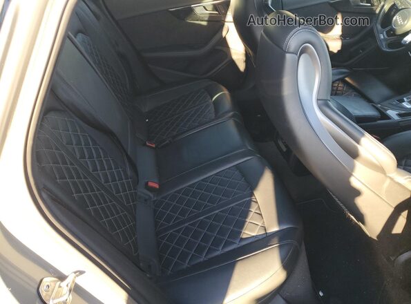 WAUC4AF40KA018638 2019 AUDI S4 Gray Widok tylnych siedzeń