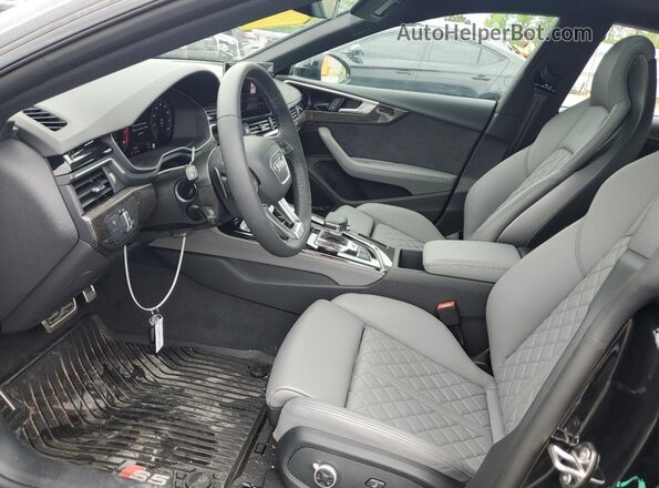 WAUC4CF57RA116015 2024 AUDI S5 Black Vista interior delantera