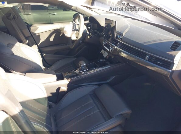 WAUC4CF59RA102990 2024 AUDI S5 Gray წინა სალონის ხედი