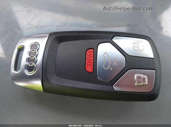 WAUCBCF52NA028537 2022 AUDI OTHER Gray Вид панелі приладів