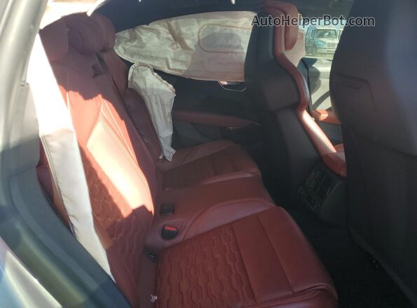 WAUCJBFWXP7008137 2023 AUDI E-TRON Silver Հետևի նստատեղերի տեսք