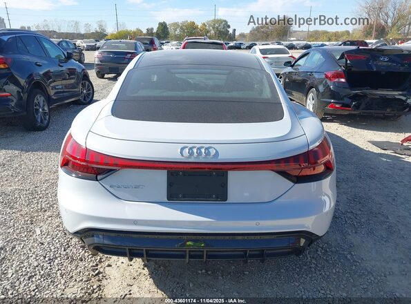 WAUDJBFW8R7002070 2024 AUDI E-TRON White 
