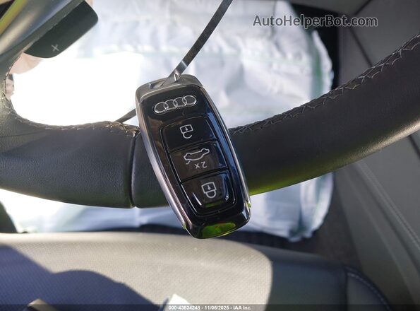WAUE3BF27RN058296 2024 AUDI OTHER Black Вид панелі приладів