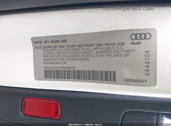 WAUEAAF4XRN005478 2024 AUDI OTHER White ძრავის განყოფილების ხედი