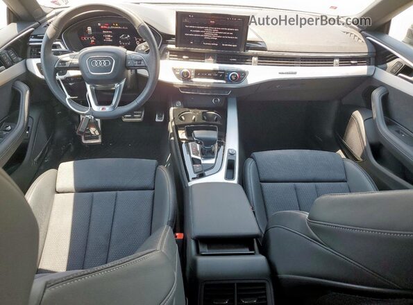 WAUEACF57RA046243 2024 AUDI OTHER Черный Вид панели приборов