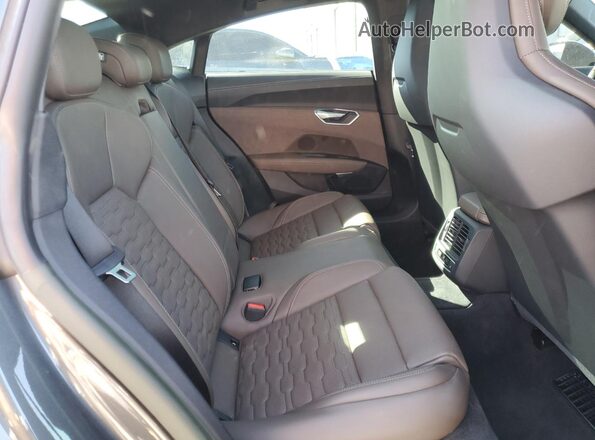 WAUEJBFW2P7007931 2023 AUDI E-TRON Charcoal უკანა სავარძლების ხედი
