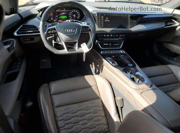 WAUEJBFWXP7006123 2023 AUDI E-TRON Brown წინა პანელის ხედი
