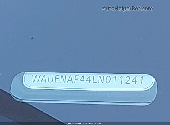 WAUENAF44LN011241 2020 AUDI OTHER Black Շարժիչի բաժամունքի տեսք
