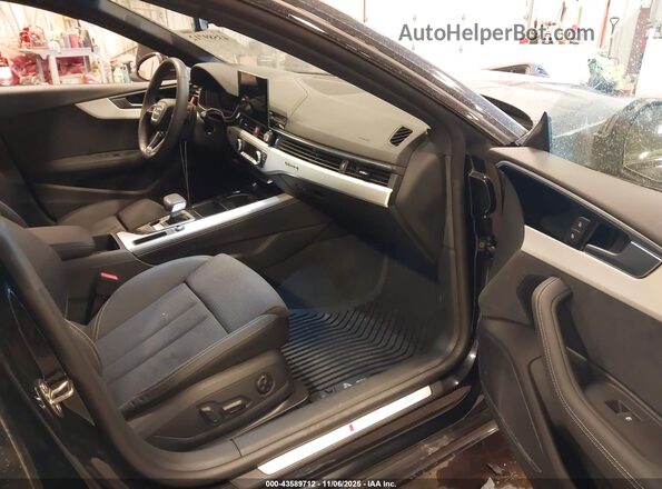 WAUFACF52RA057641 2024 AUDI OTHER Black Սալոնի դիմացի տեսք
