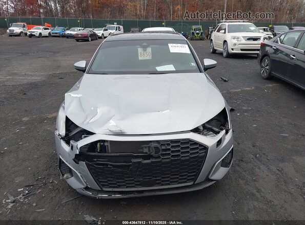 WAUGUDGY4NA099197 2022 AUDI OTHER Silver Vista del cuadro de instrumentos