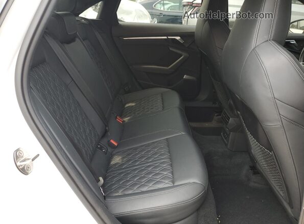 WAUH3DGY2PA067620 2023 AUDI S3 White Vista de los asientos traseros