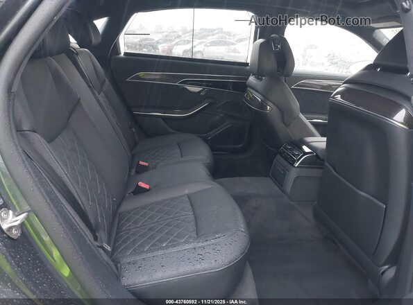 WAULSAF81SN002580 2025 AUDI S8 Gray VIN կոդի պիտակի տեսք