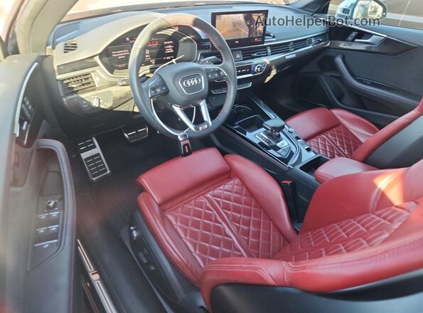 WAUW4GF51RN000239 2024 AUDI S5 Серый Вид панели приборов