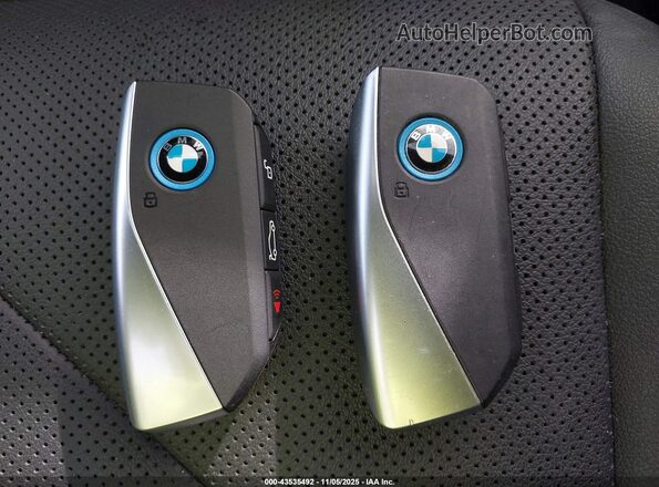WB523CF04NCK84422 2022 BMW IX Черный Вид панели приборов