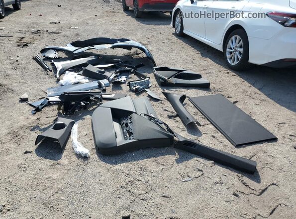 WB523CF04RCN74259 2024 BMW IX Gray Вид наклейки з VIN-кодом