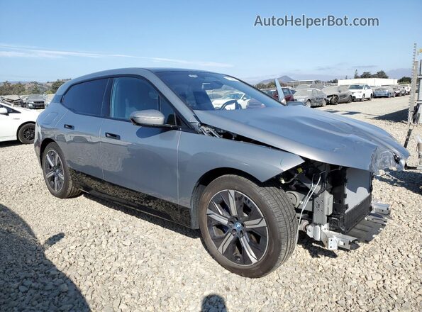WB523CF09SCS15673 2025 BMW IX Gray Przód prawy