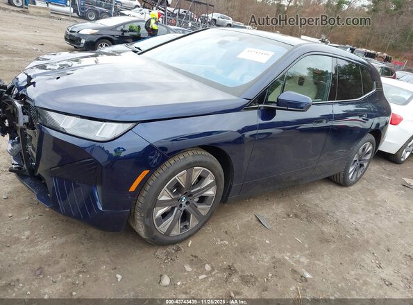 WB543CF00TCV89079 2026 BMW IX Blue Передня ліва чверть