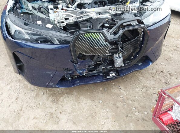 WB543CF00TCV89079 2026 BMW IX Blue Вид щитка приладів
