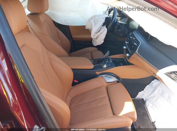 WBA13AG03PCM76871 2023 BMW 5 SERIES Red Front interior view