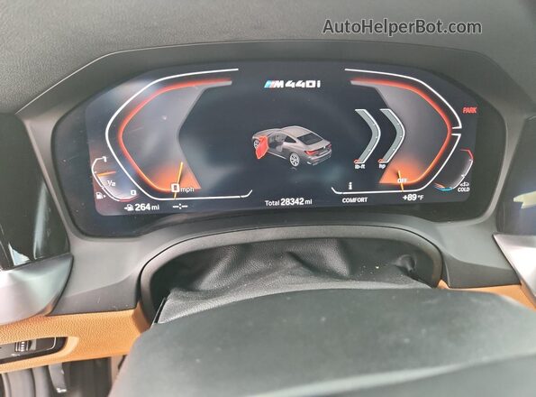 WBA13AR0XMCG95967 2021 BMW M4 Black ხელსაწყოთა პანელის ხედი