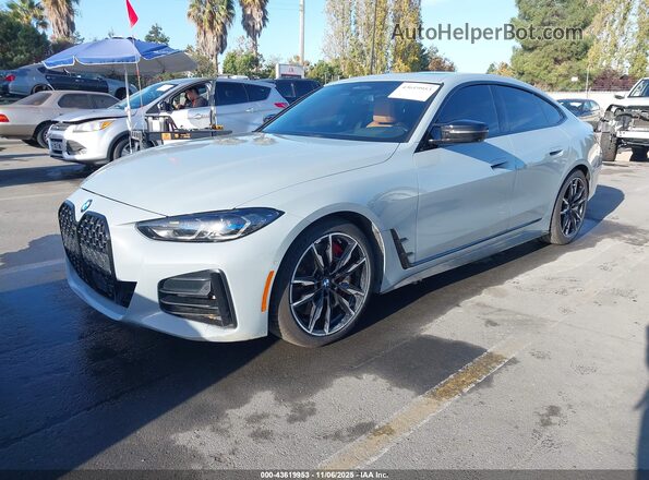 WBA13AW0XNFM71048 2022 BMW OTHER Gray Front left