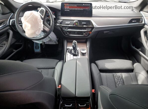 WBA13BJ01PCM53684 2023 BMW 5 SERIES Черный Вид панели приборов