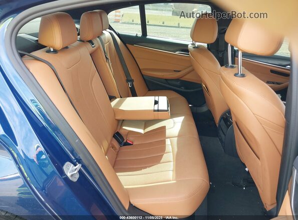 WBA13BJ07MCF81149 2021 BMW 5 SERIES Blue VIN կոդի պիտակի տեսք