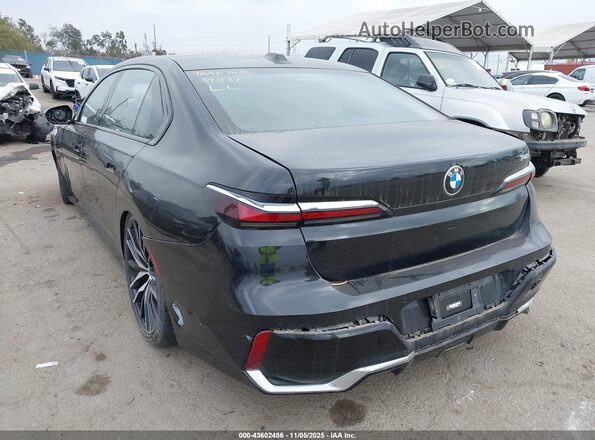 WBA23EH00PCM30022 2023 BMW 7 SERIES Black Trasero izquierdo