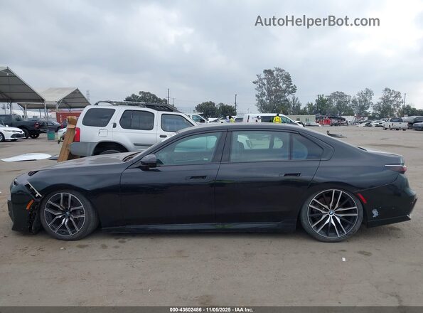 WBA23EH00PCM30022 2023 BMW 7 SERIES Black Vista interior de 360 grados
