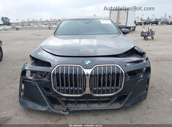 WBA23EH00PCM30022 2023 BMW 7 SERIES Black Vista del cuadro de instrumentos