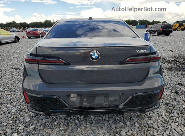 WBA23EH04PCN30141 2023 BMW 7 SERIES Gray Вид ззаду