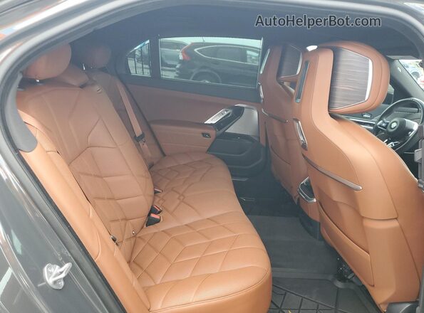 WBA23EH04PCN30141 2023 BMW 7 SERIES Gray Вид задніх сидінь