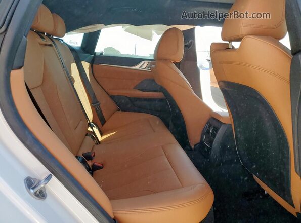 WBA23FB04SFV15161 2025 BMW 4 SERIES Белый Вид задней части салона