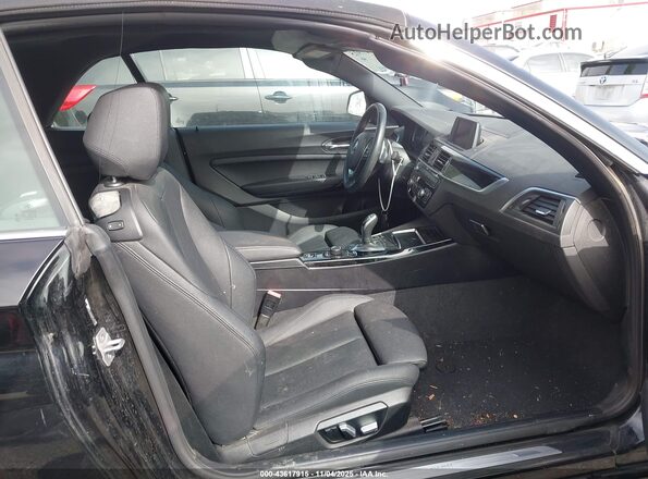 WBA2M7C52JVA97431 2018 BMW 2 SERIES Black Front interior view