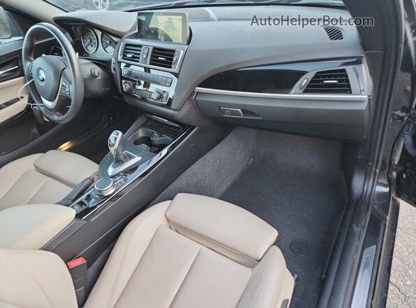 WBA2M9C34HV985647 2017 BMW 2 SERIES Черный Вид панели приборов