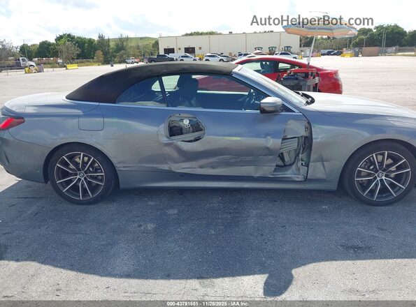 WBA33DB02SCT15972 2025 BMW 4 SERIES Gray Widok z przodu