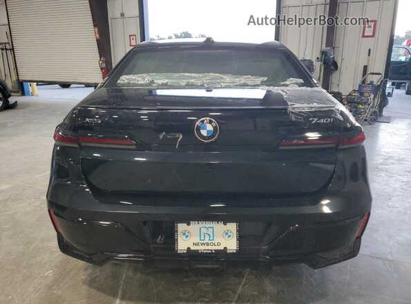 WBA33EH04RCR24049 2024 BMW 7 SERIES Black Вид ззаду
