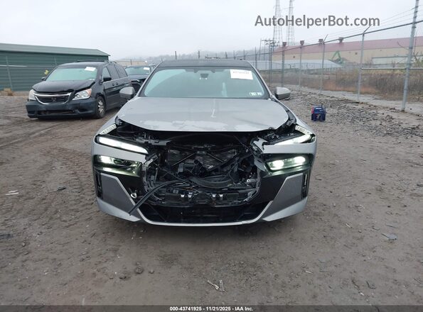 WBA33EJ02PCL11175 2023 BMW 7 SERIES Серый 