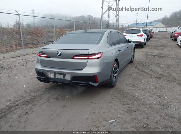 WBA33EJ02PCL11175 2023 BMW 7 SERIES Серый 
