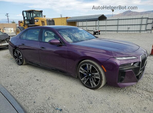 WBA33EJ04RCR42772 2024 BMW 7 SERIES Фиолетовый Передняя правая четверть