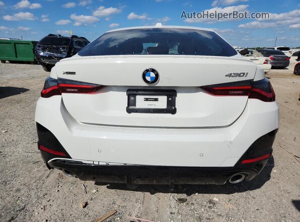 WBA33FB03SFU70878 2025 BMW 4 SERIES White Vista trasera