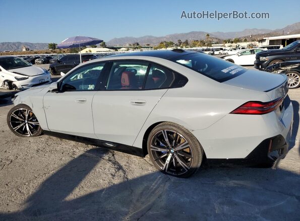 WBA43FJ01TCU95769 2026 BMW 5 SERIES Gray Rear left