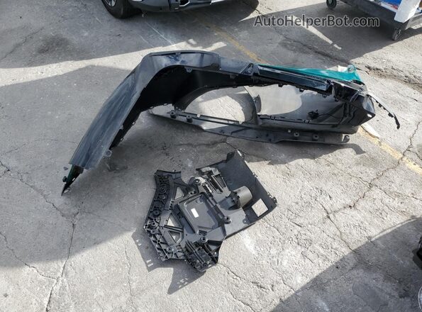 WBA43FJ07RCP96300 2024 BMW 5 SERIES Зеленый Вид подкапотного пространства